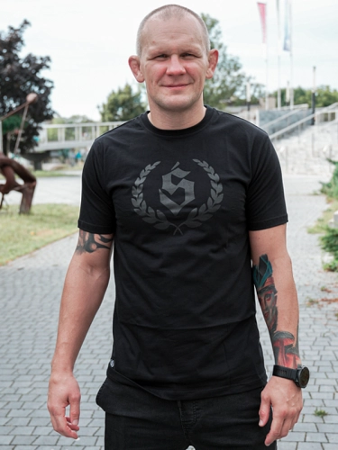 T-Shirt "Big Laur" - black SM_1388 Środowisko Miejskie T-SHIRTS