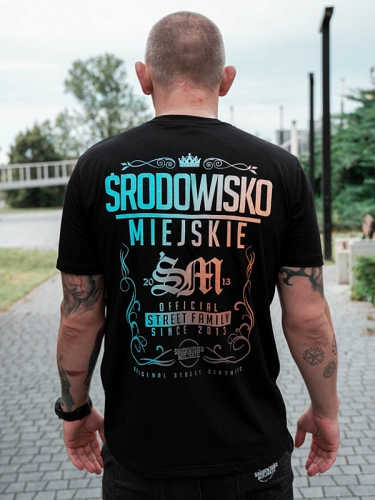 Koszulka "Theme 2.0" - Czarna / Niebieska SM_1406 Środowisko Miejskie