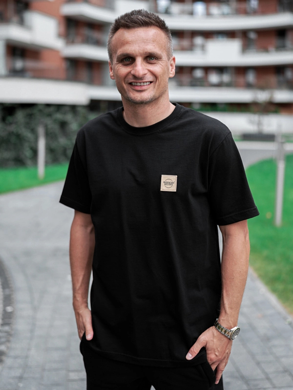 "CLS mini Gold" T-shirt - Black for 109.00 PLN