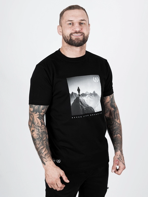 T-shirt "Never stop dreaming" - black for 119,00 PLN