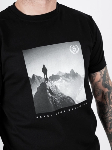 Koszulka "Never stop dreaming" - czarna za 119,00 zł 2