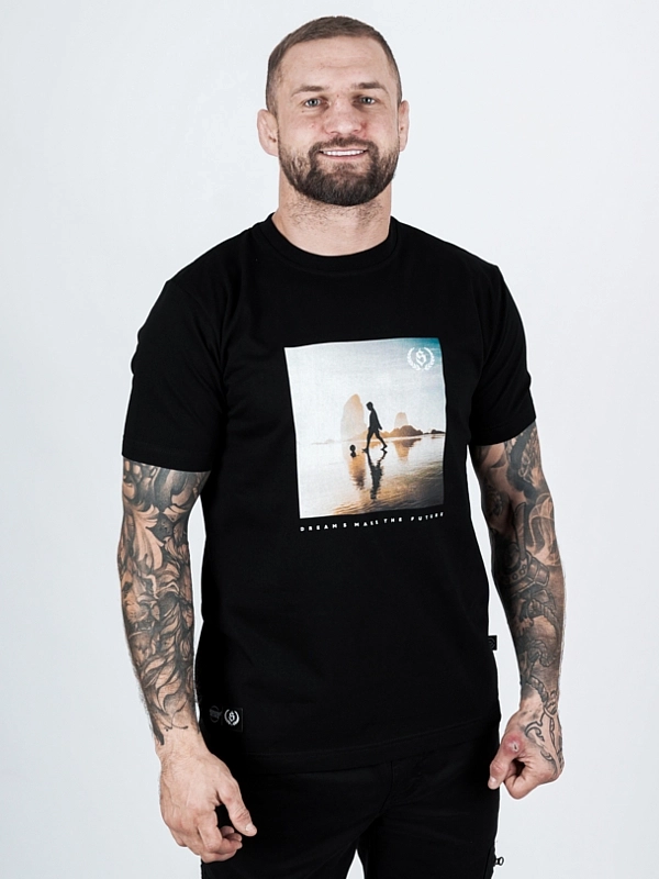 T-shirt "Dreams make the future" - black for 119,00 PLN