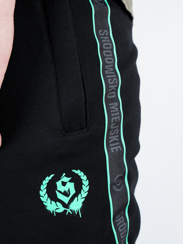 Sweatpants "Laur mint lampas" - black for 219,00 PLN