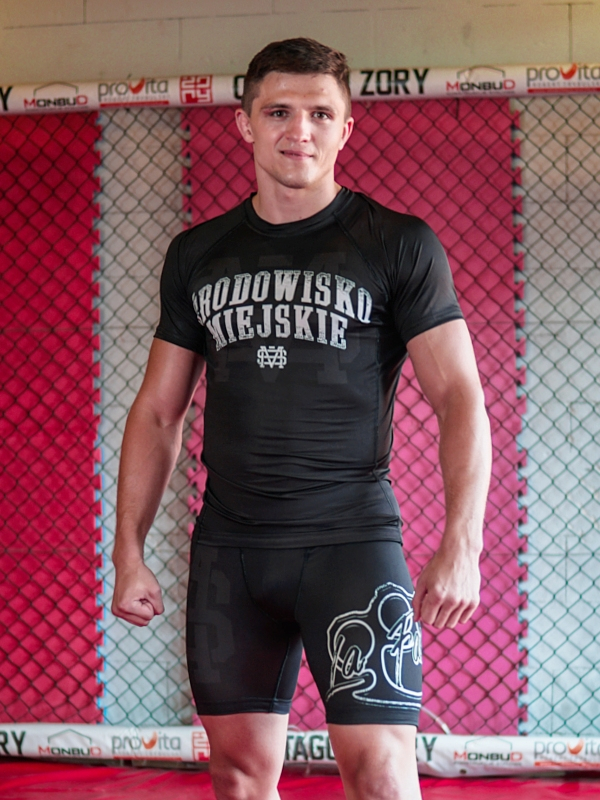 Spodenki kompresyjne "La Familia" - Czarne SM_917 Środowisko Miejskie