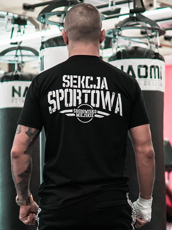 T-Shirt "Sekcja Sportowa" - Black SM_786 Środowisko Miejskie T-SHIRTS