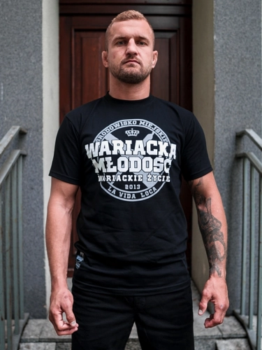 T-Shirt "Wariacka Młodość" - Black SM_270 Środowisko Miejskie T-SHIRTS