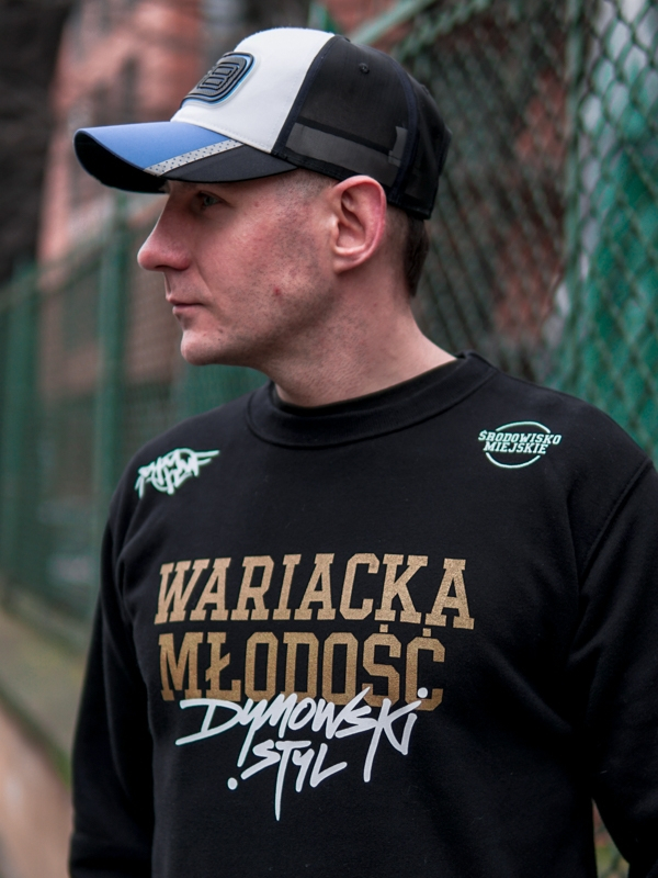 Crewneck "Środowisko Miejskie & DYM KNF" - Black SM_682 Środowisko Miejskie CREWNECK