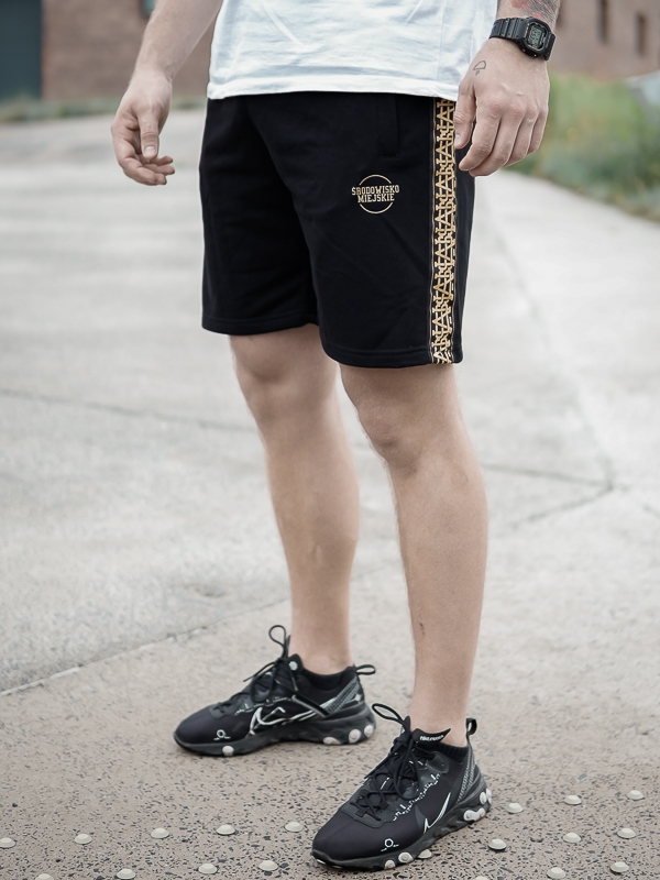 Shorts "Lampas" - Black / Gold SM_1038 Środowisko Miejskie SWEAT SHORTS