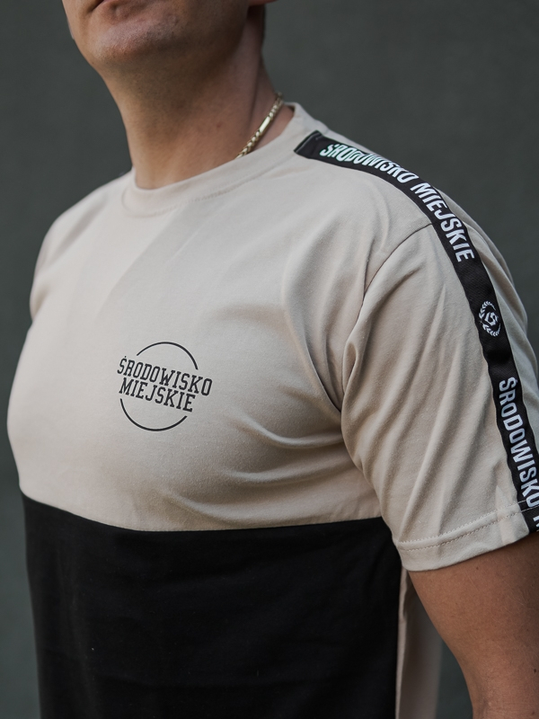 T-shirt "Classic small" - Beige / Black SM_1043 Środowisko Miejskie T-SHIRTS