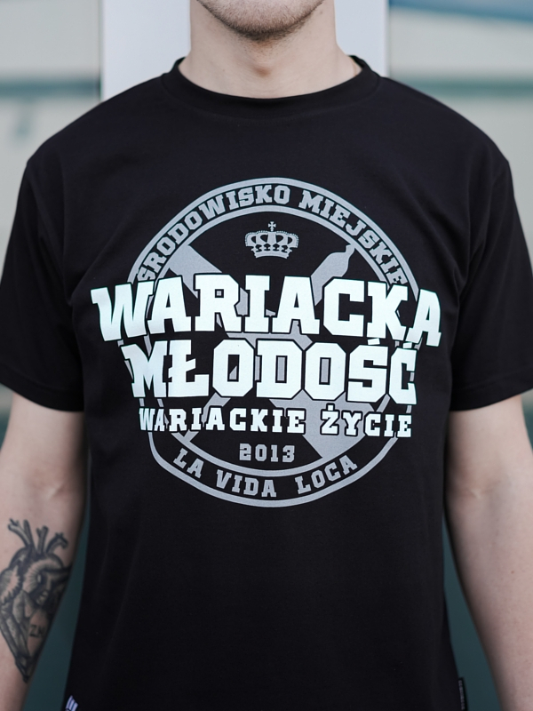 T-Shirt "Wariacka Młodość" - Black SM_270 Środowisko Miejskie T-SHIRTS