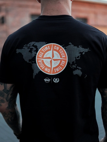 T-Shirt "All time on tour" - Black / Orange SM_1221 Środowisko Miejskie T-SHIRTS