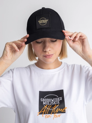 Czapka z daszkiem "Classic" - 6-Panel - Czarno / Złota SM_1198 Środowisko Miejskie