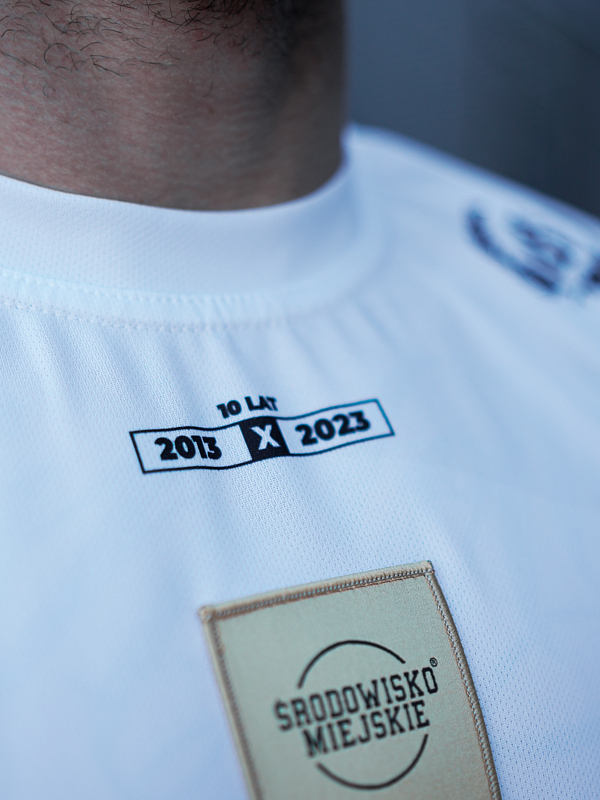 Koszulka Sportowa Mesh "Decade" - Biała SM_1242 Środowisko Miejskie