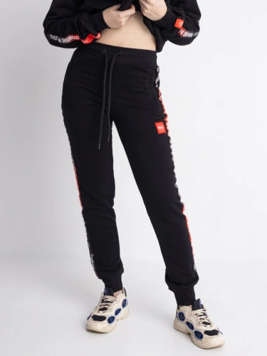 Sweatpants "CLS Mini Red" - Black SM_1237 Środowisko Miejskie SWEATPANTS 2