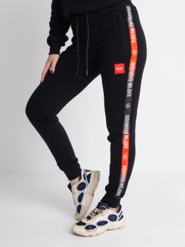 Sweatpants "CLS Mini Red" - Black SM_1237 Środowisko Miejskie SWEATPANTS 1