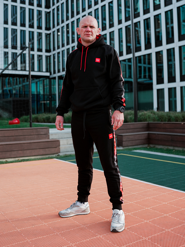 Sweatpants "CLS Mini Red" - Black SM_1237 Środowisko Miejskie SWEATPANTS