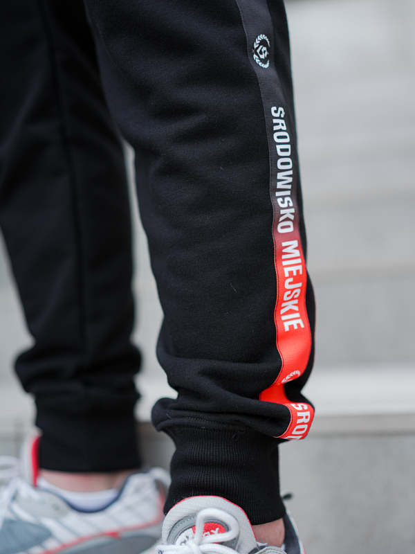 Sweatpants "CLS Mini Red" - Black SM_1237 Środowisko Miejskie SWEATPANTS