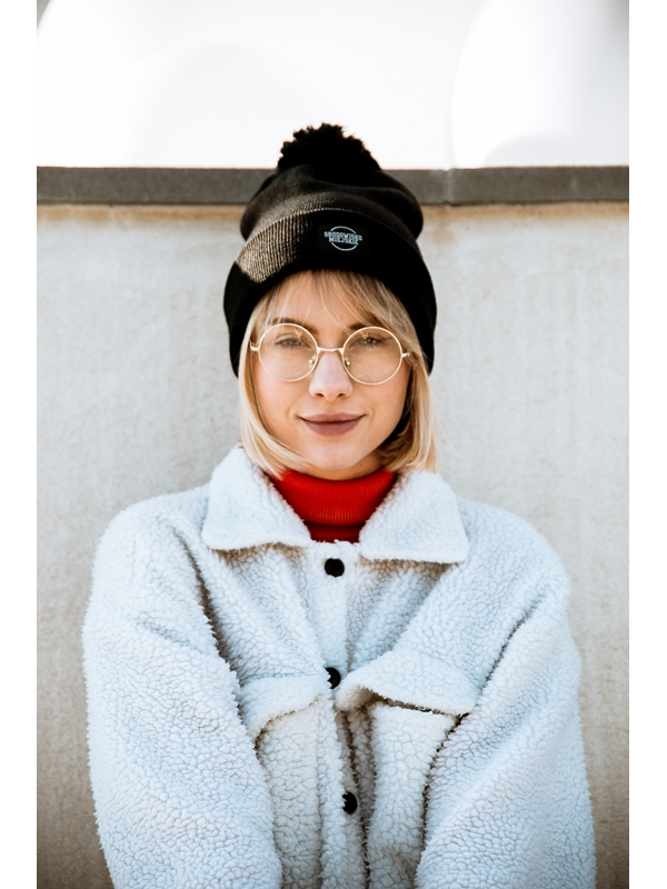 Winter hat "CLS Mini" - Pompon - Black SM_1255 Środowisko Miejskie WINTER HATS