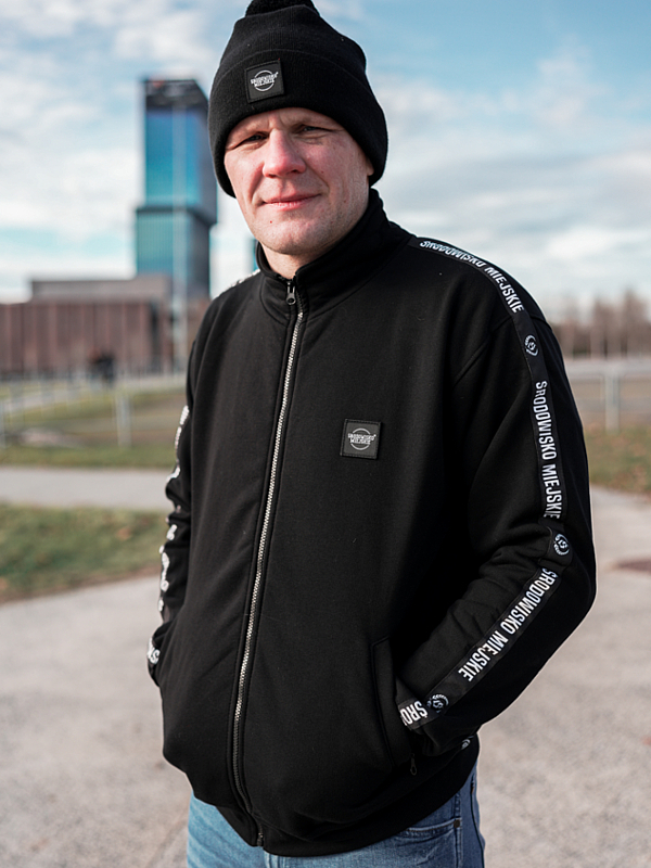 Crewneck Zip "CLS Mini" - Black SM_1233 Środowisko Miejskie CREWNECK