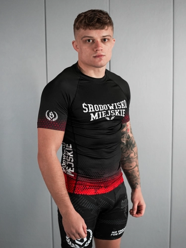 Rashguard "Punch" - Czarny / Czerwony SM_1296 Środowisko Miejskie