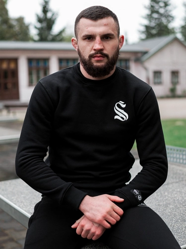 Bluza bez kaptura "Symbol mini" - Czarna SM_1329 Środowisko Miejskie