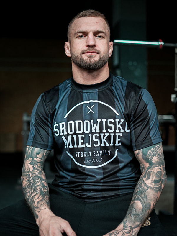 Koszulka Sportowa Mesh "Theme" - Czarna / Szara SM_1290 Środowisko Miejskie
