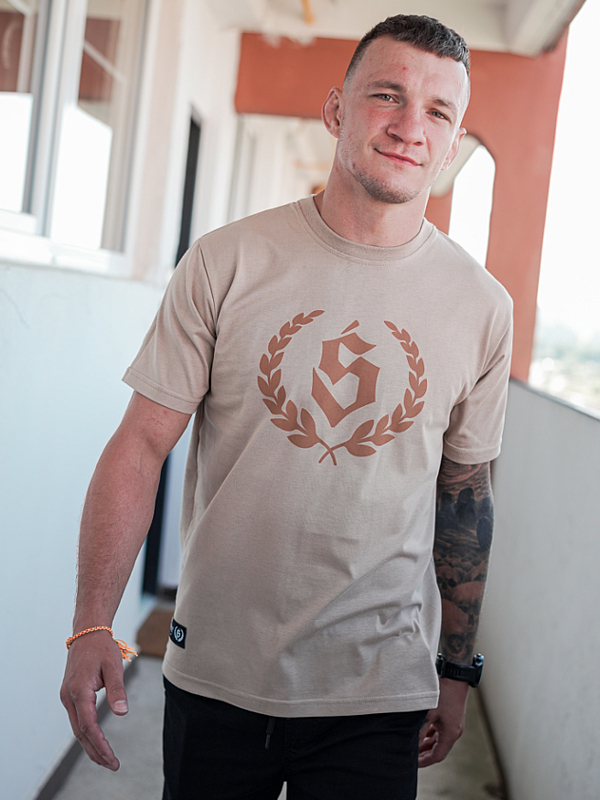 T-shirt "Big Laur" - Beige SM_1341 Środowisko Miejskie T-SHIRTS