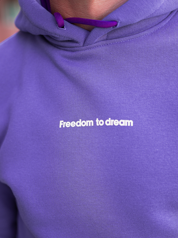Bluza z kapturem "Freedom to Dream" - Fioletowa SM_1307 Środowisko Miejskie