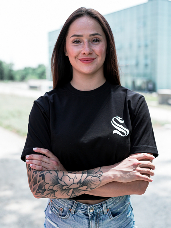 Koszulka "Symbol mini" - Czarna SM_1338 Środowisko Miejskie