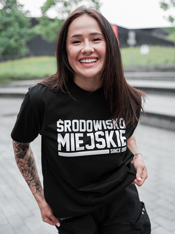 Koszulka "Essential Classic" - Czarna SM_1309 Środowisko Miejskie