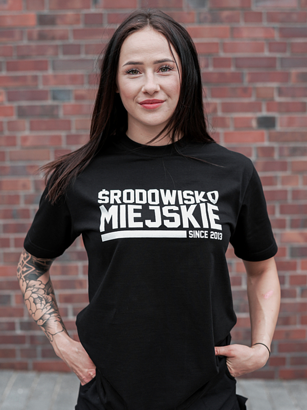 Koszulka "Essential Classic" - Czarna SM_1309 Środowisko Miejskie