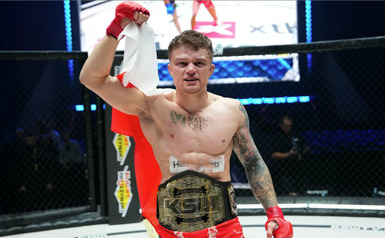 Nowy król piórkowej KSW: Kaczmarczyk po KSW 112